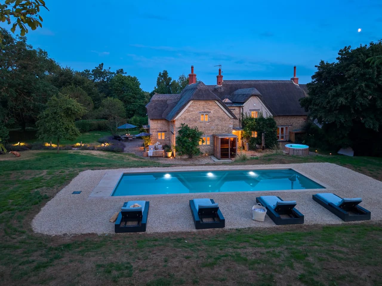 Cotswolds UK - Soho Farm House 15