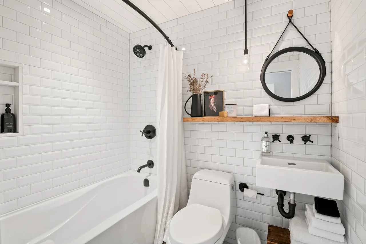 Luxe 5-BED Scandinave Retreat 10