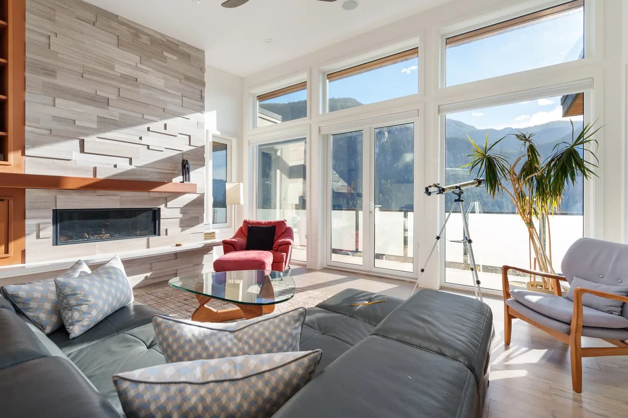 Squamish Retreat With The Best View! - AceHost 6