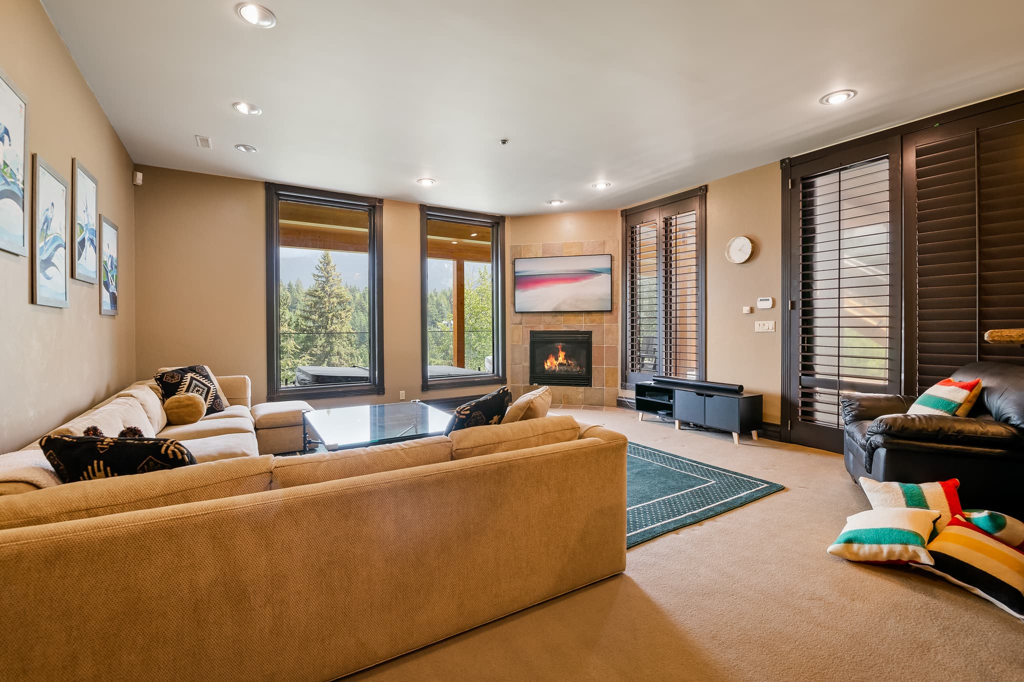 Heron Views interior 5