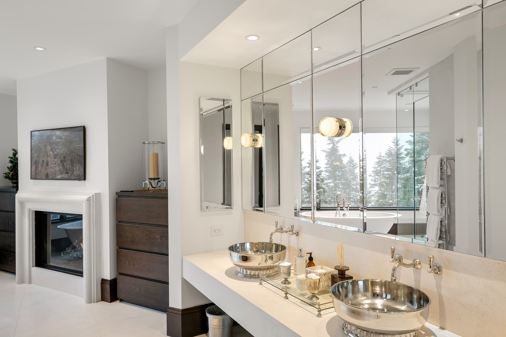 Altitude Retreat interior 23