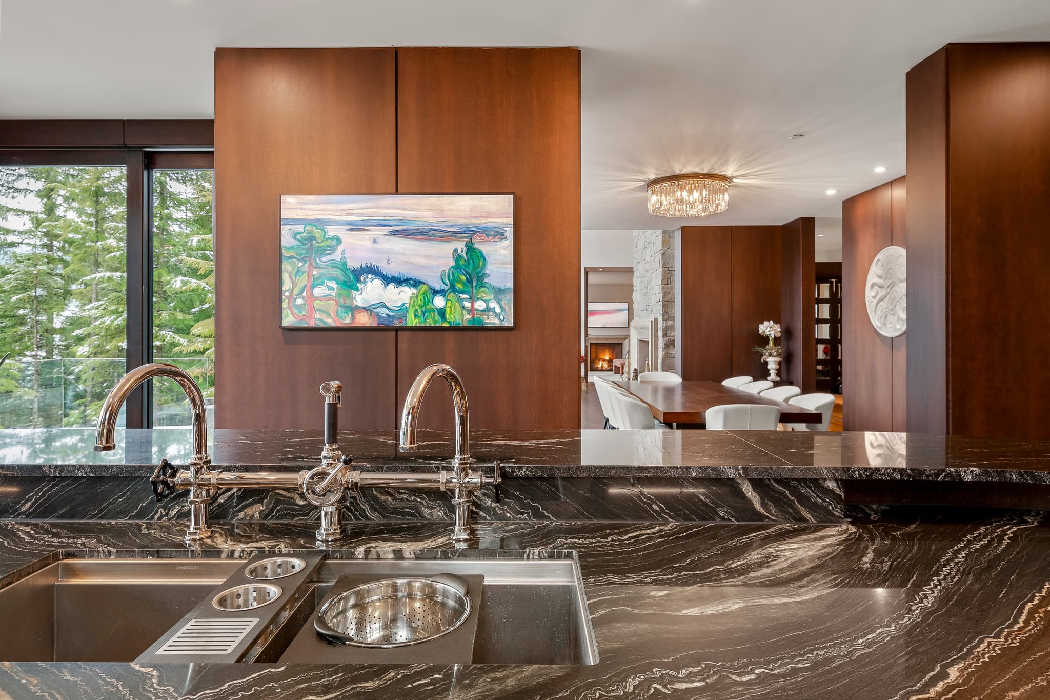 Altitude Retreat interior 11