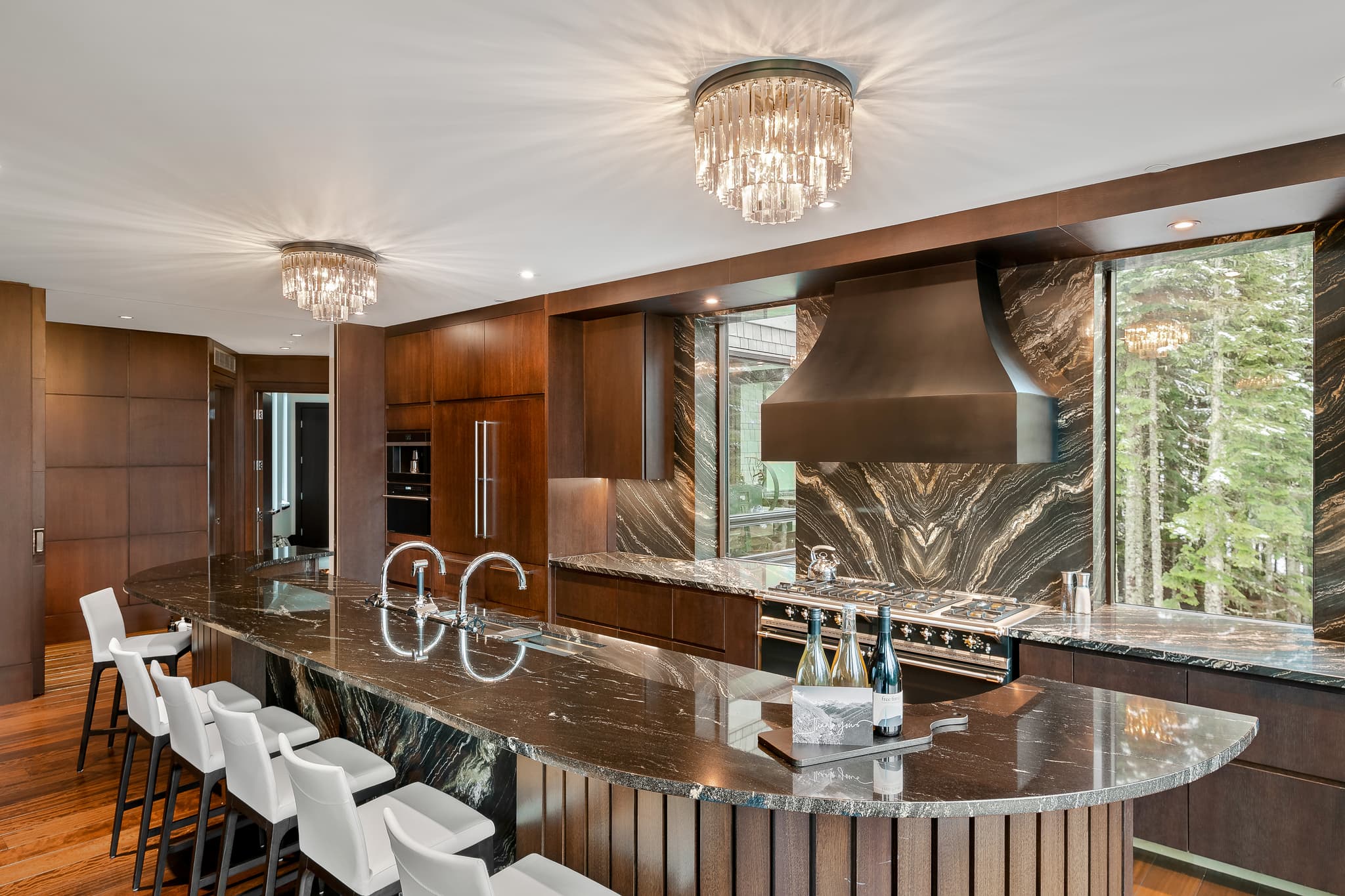 Altitude Retreat interior 10