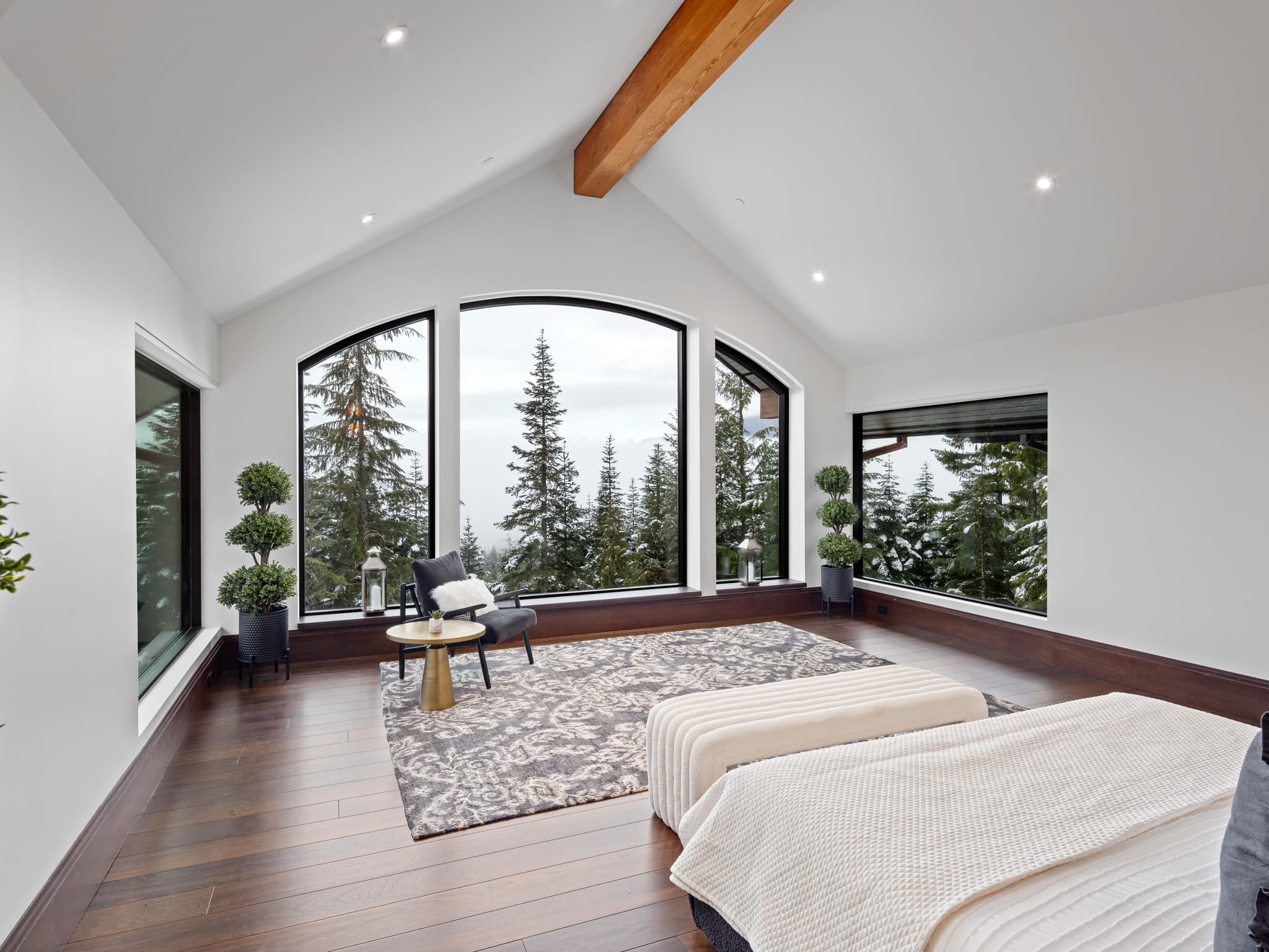 Altitude Retreat interior 5