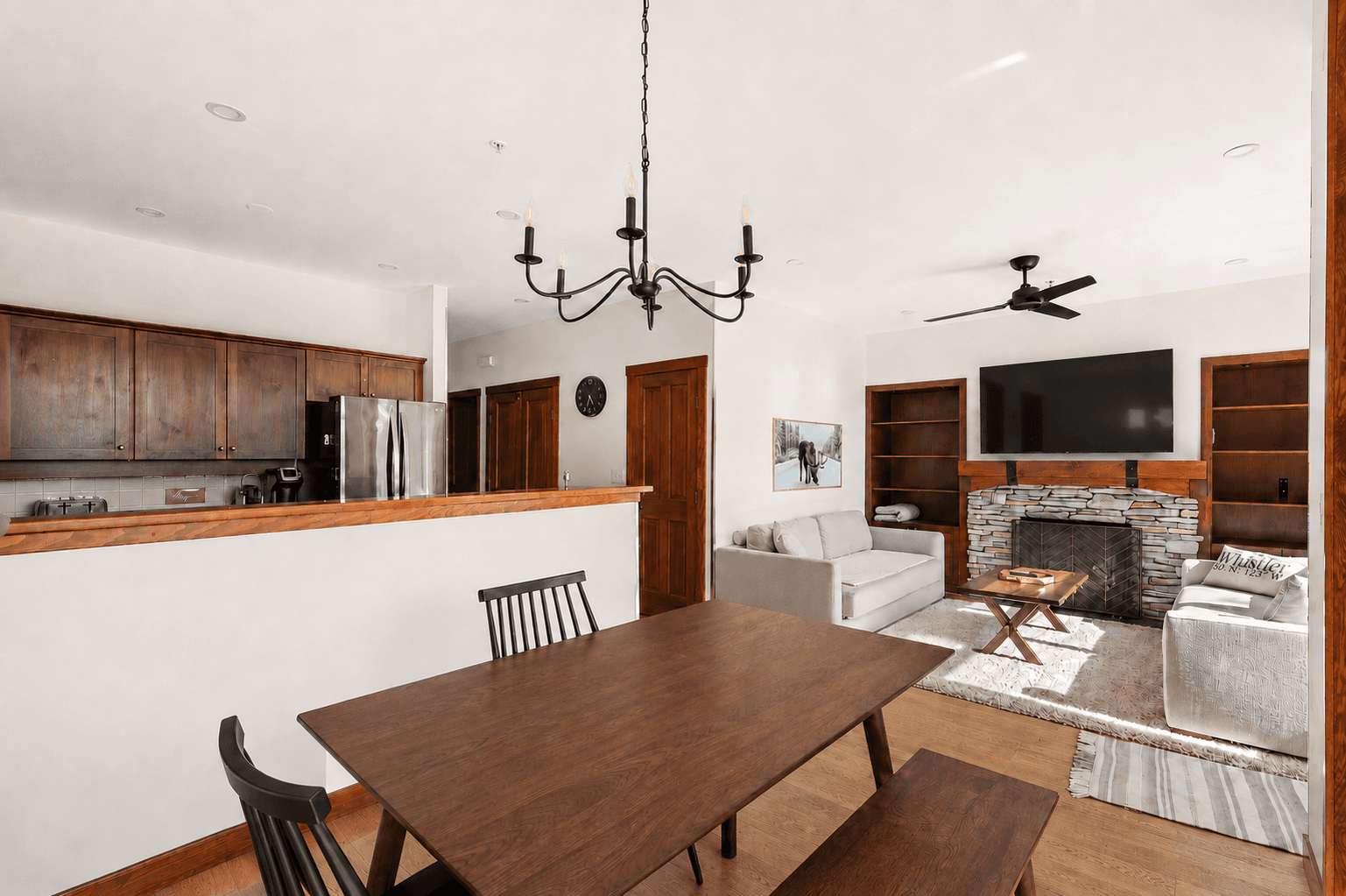 Bluffs Creekside 5