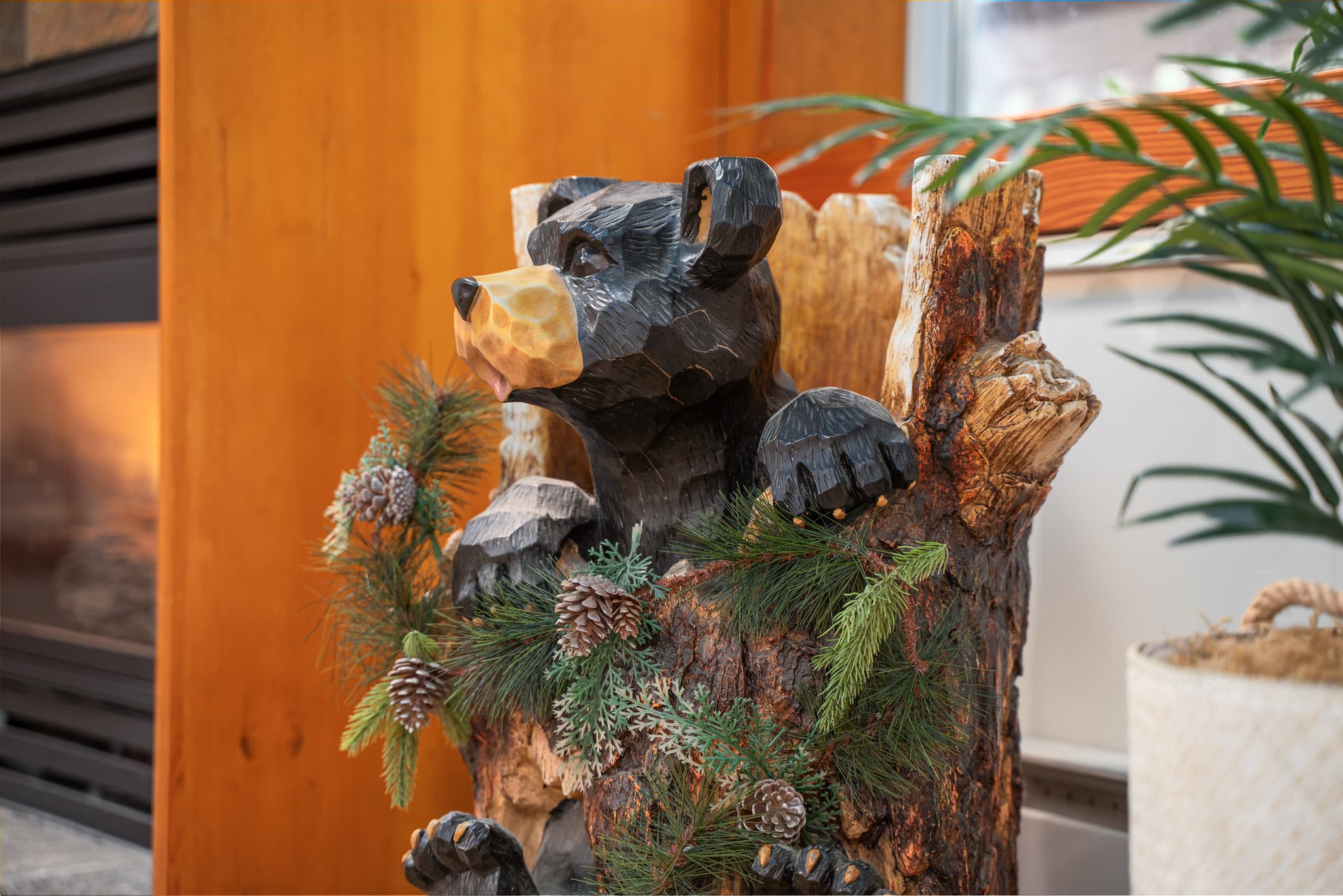 Rare 3-bedroom Whistler Village interior 4