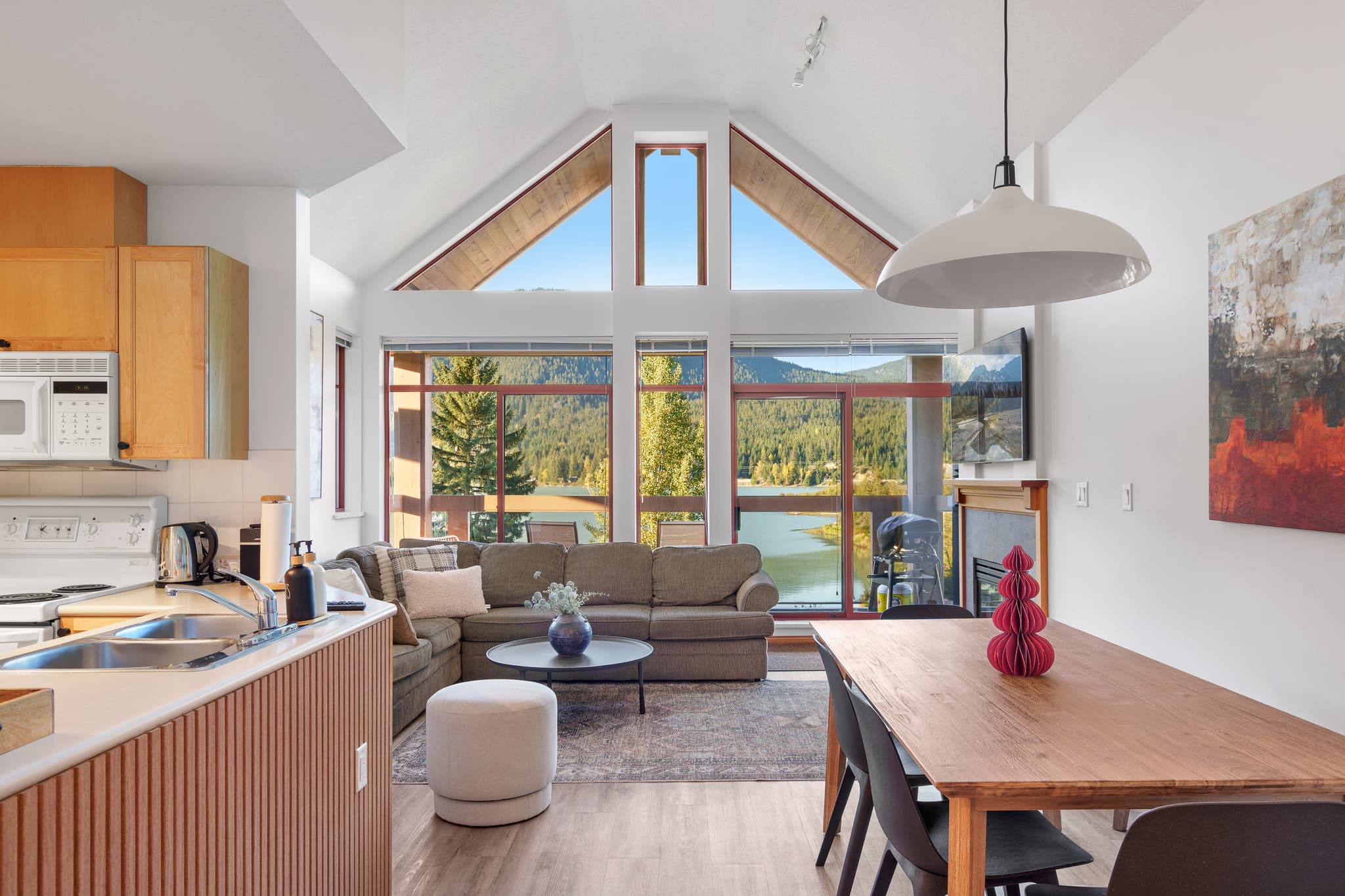 Cozy Lakefront Whistler Condo | Mountain View - Luxury Worldwide vacation rental with 2 bedrooms, accommodating up to 7 guests