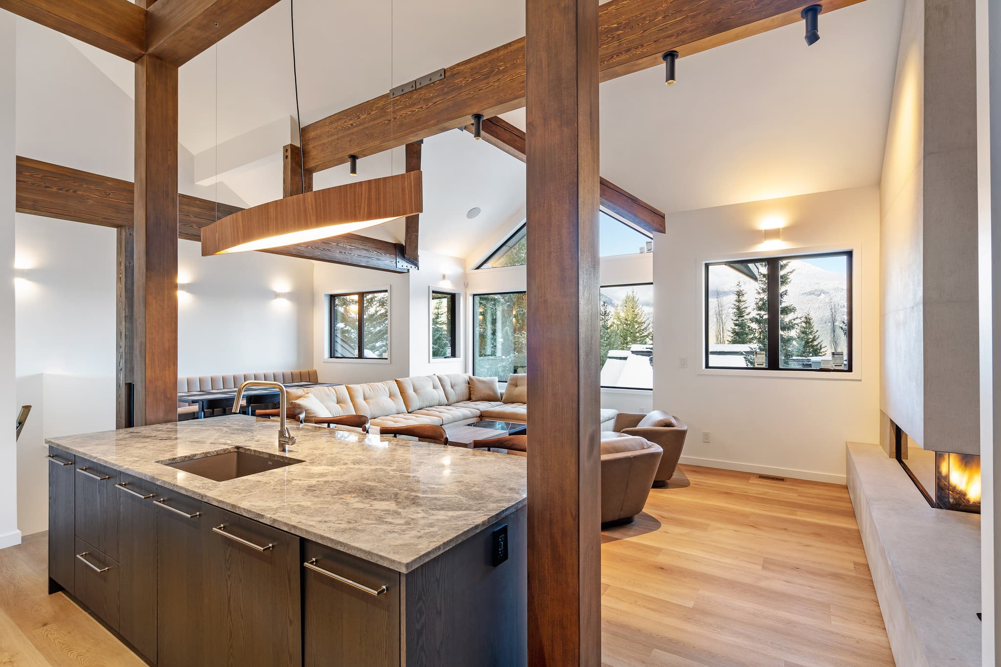Raven's Nest interior 8