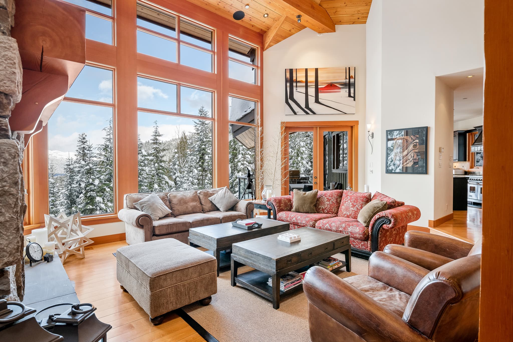 Slope Side Chalet interior 6