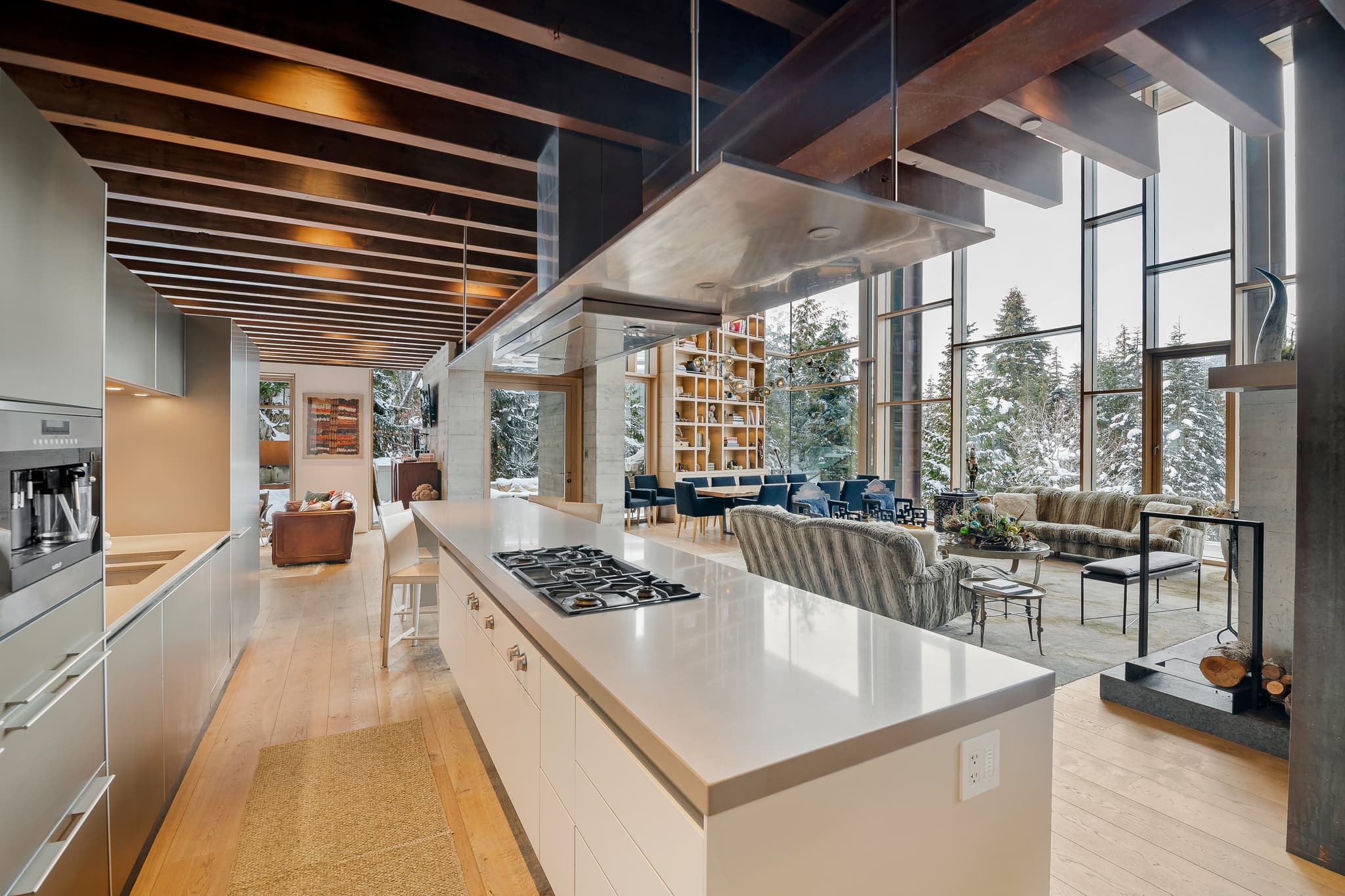 Two Cedars interior 6