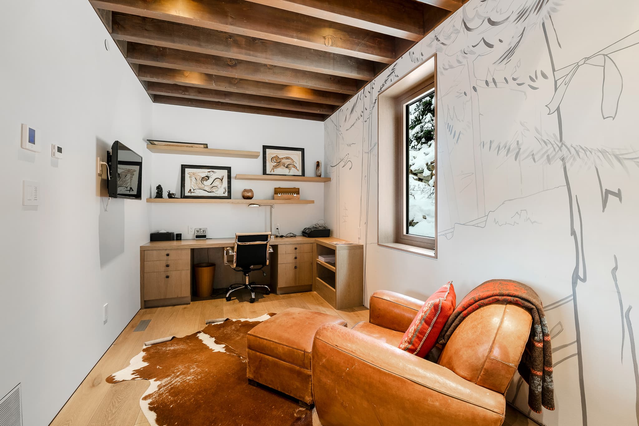 Two Cedars interior 10