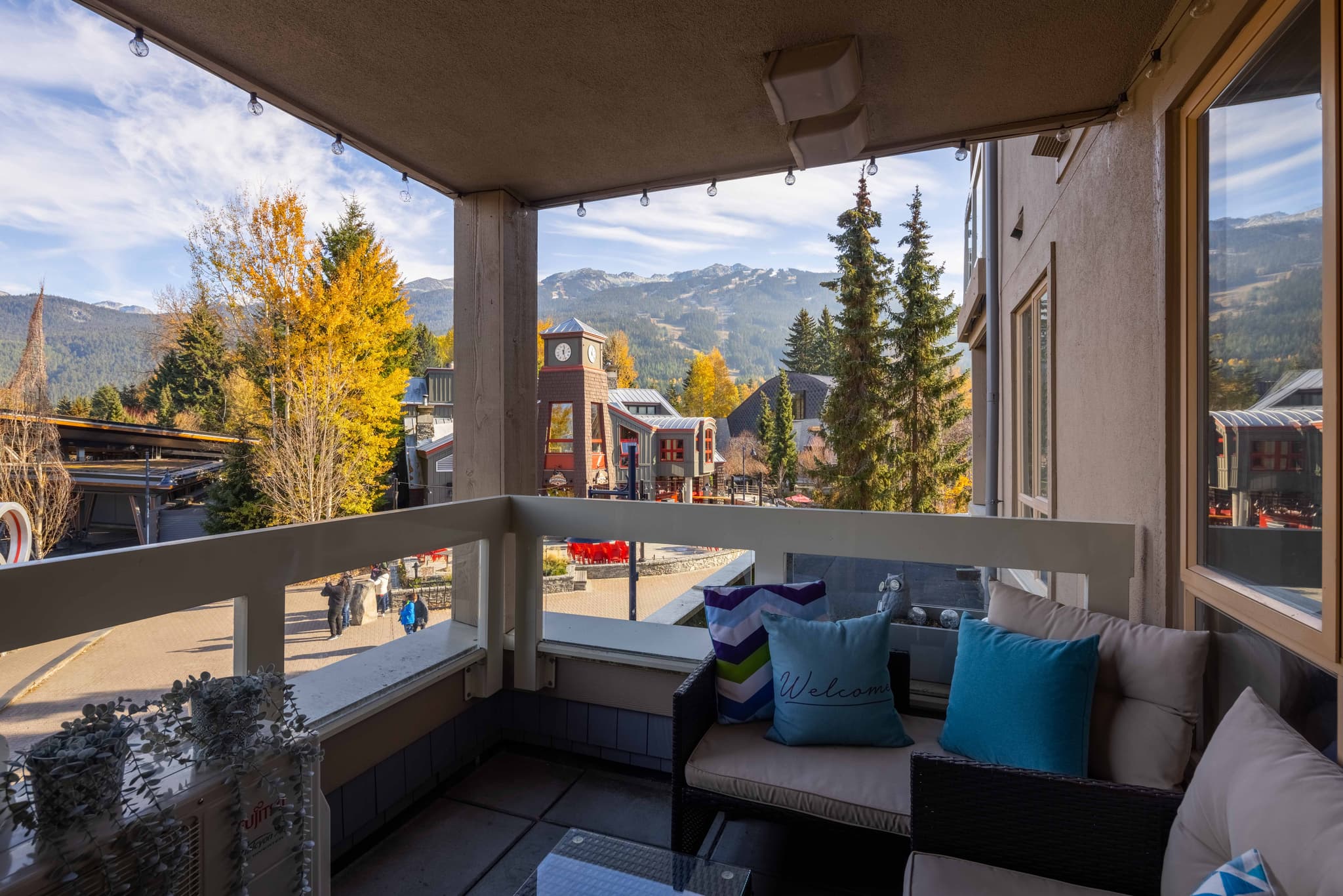 Whistler Village Views interior 14