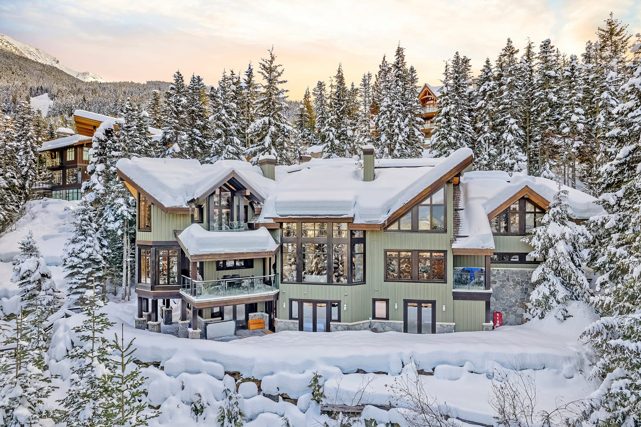 Slope Slide Chalet | Kadenwood - Luxury Whistler vacation rental with 7 bedrooms, accommodating up to 16 guests
