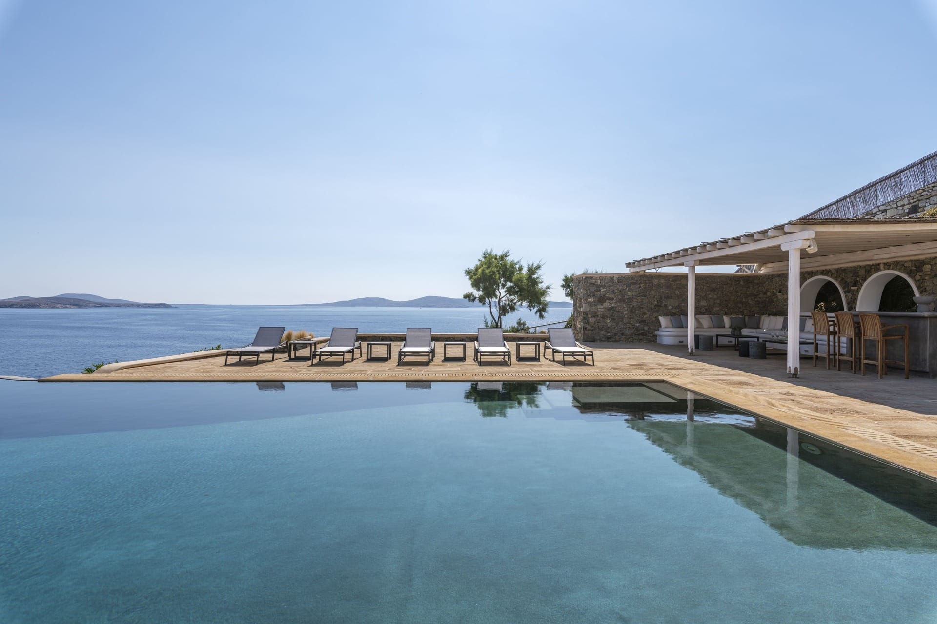 Villa Rosabella | Mykonos - Luxury Worldwide vacation rental with 8 bedrooms, accommodating up to 16 guests