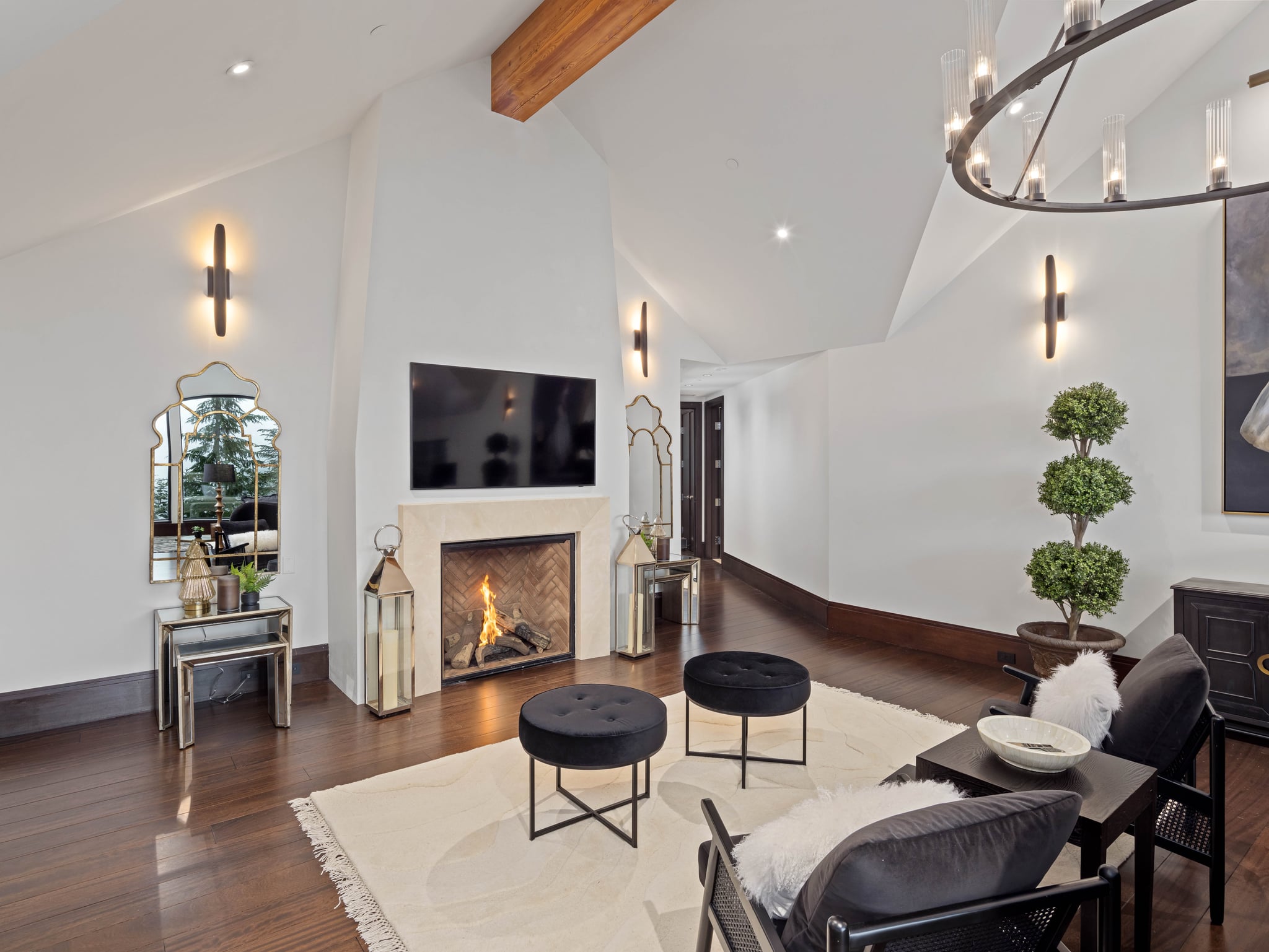 Altitude Retreat interior 4