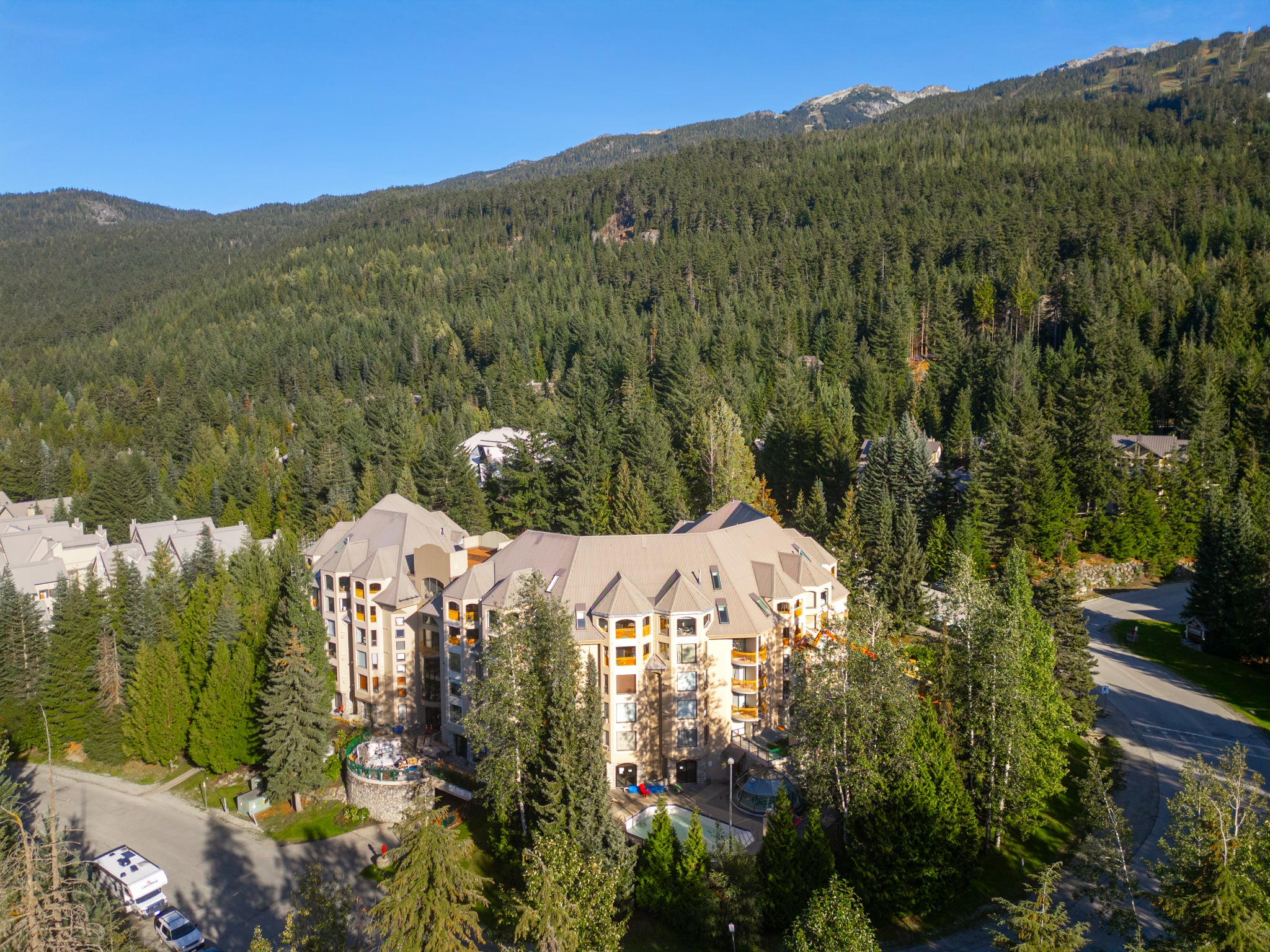 Marquise 2 Bed | Ski-In/Ski-Out 4