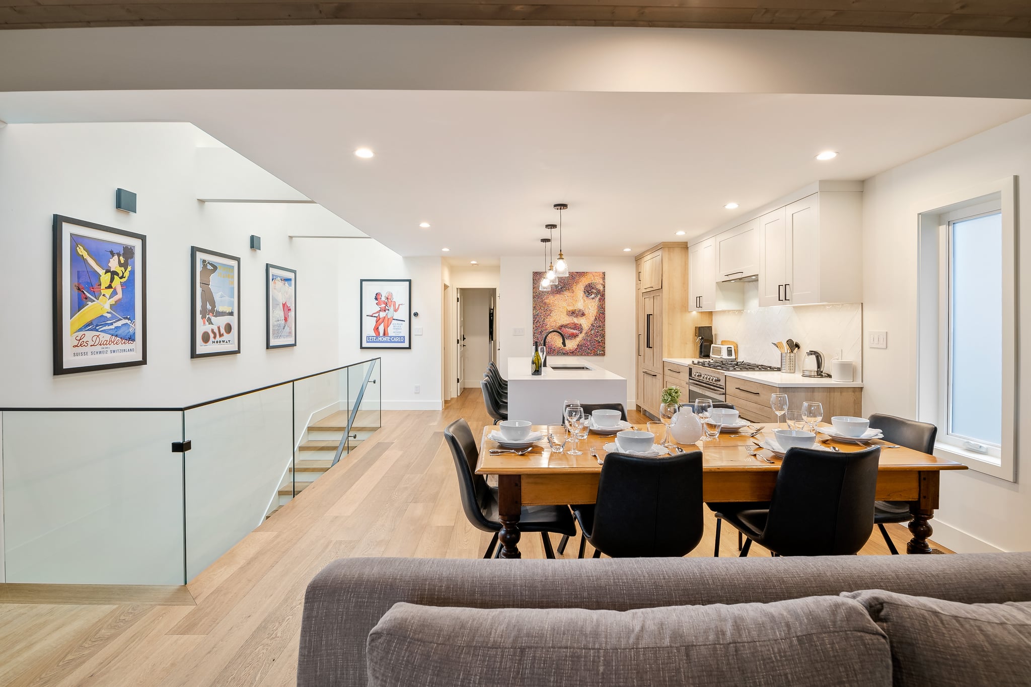 Snowpine interior 4
