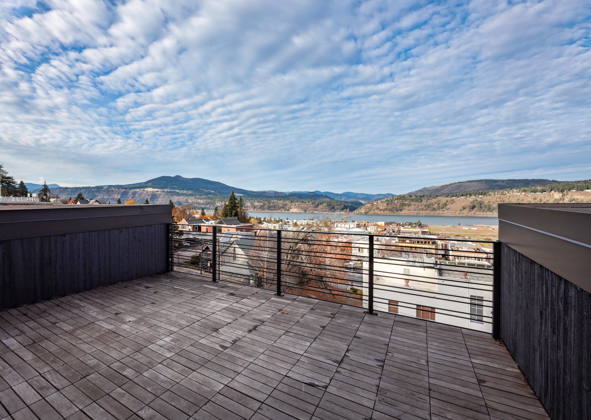 Hood River Luxury Home interior 1