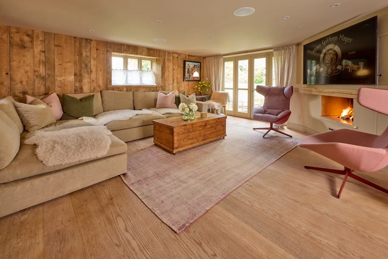 Interior view of the Cotswolds estate