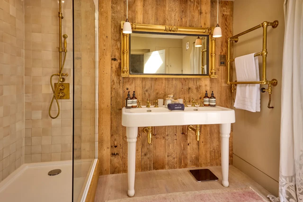 Cotswolds UK - Soho Farm House 14