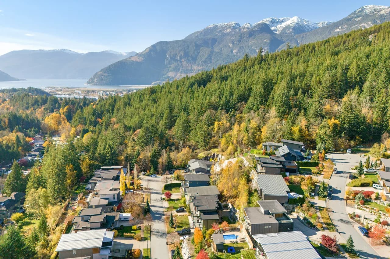Squamish Retreat With The Best View! - AceHost 10