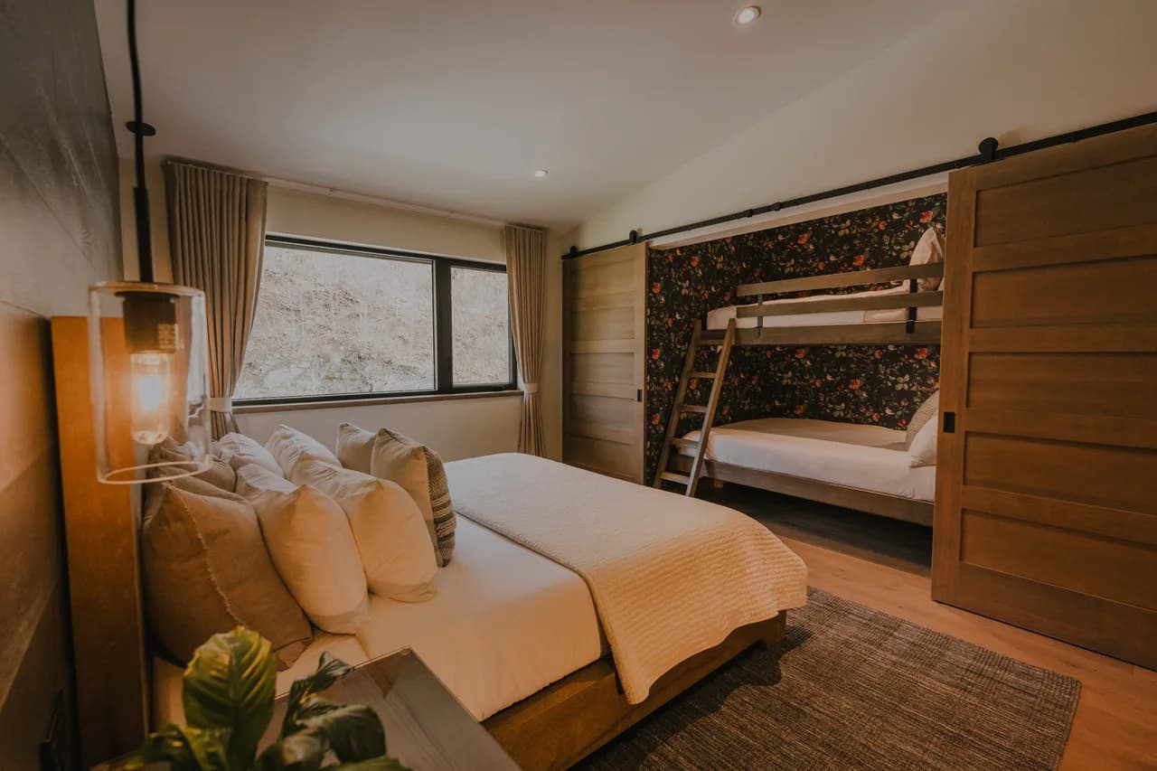 Wedge Mountain Lodge & Spa - AceHost 19