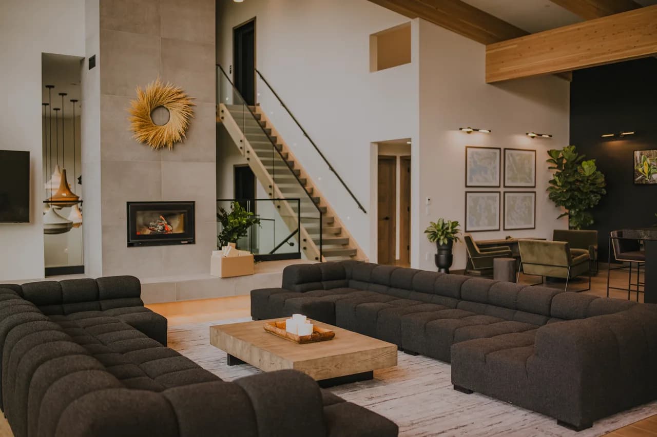 Wedge Mountain Lodge & Spa - AceHost 10