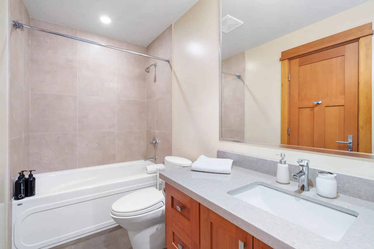 The Nest | Ski-In-Out | 5BR | Prime Spot | Hot Tub 7