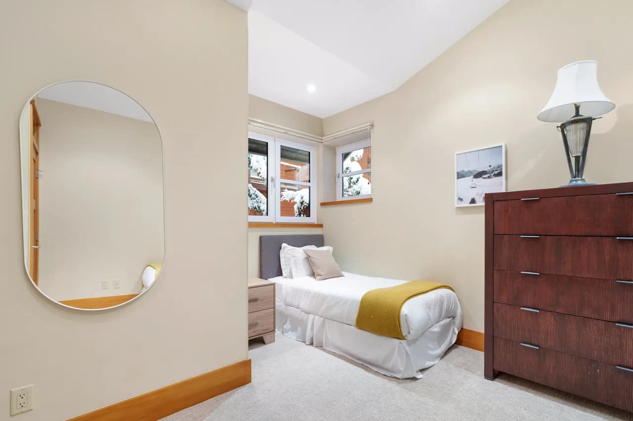 The Nest | Ski-In-Out | 5BR | Prime Spot | Hot Tub 5
