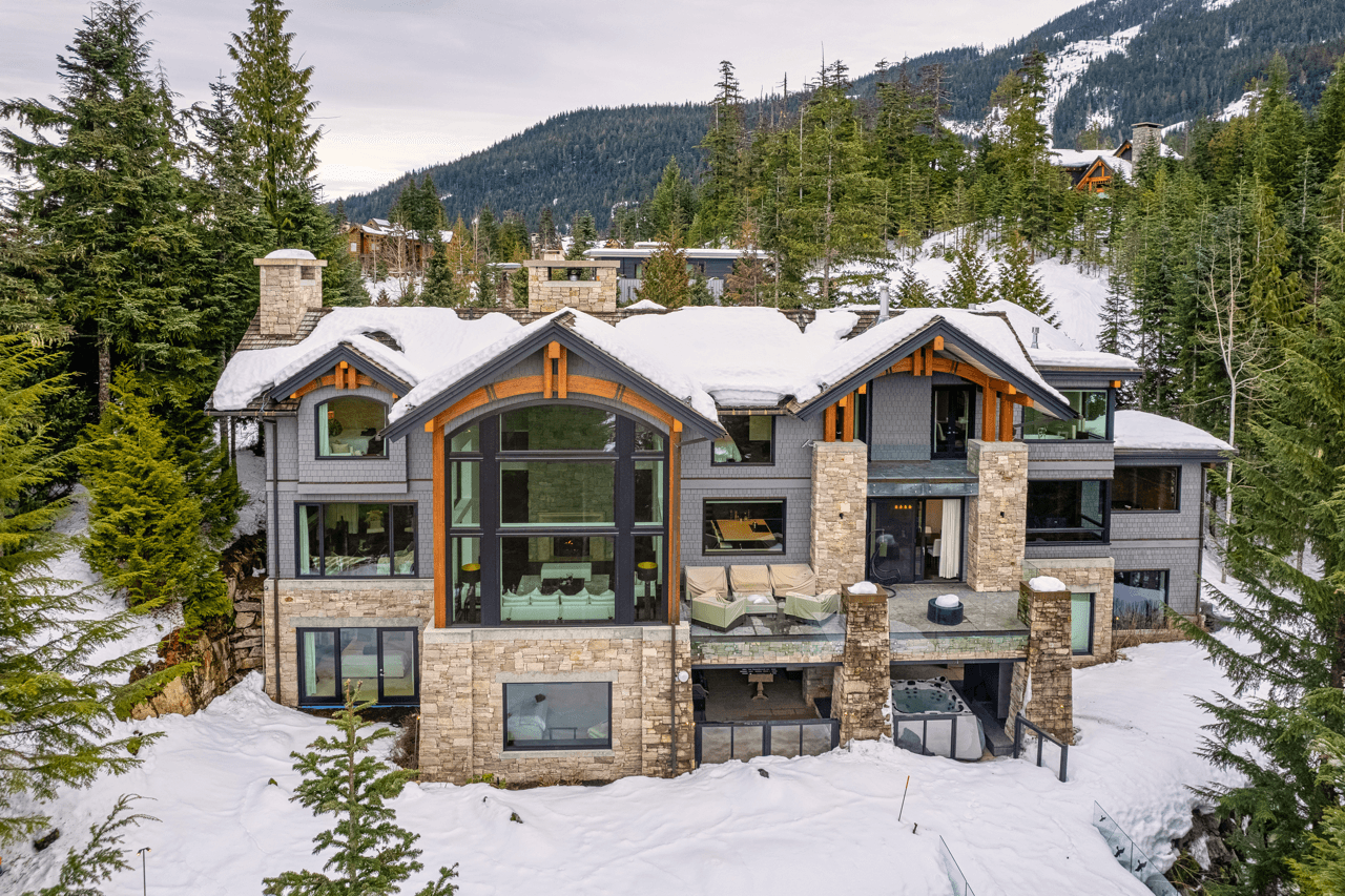 Pinnacle Ridge Chalet
