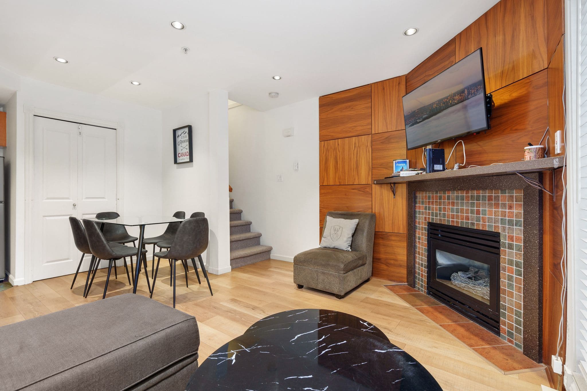 Glaciers Reach interior 7