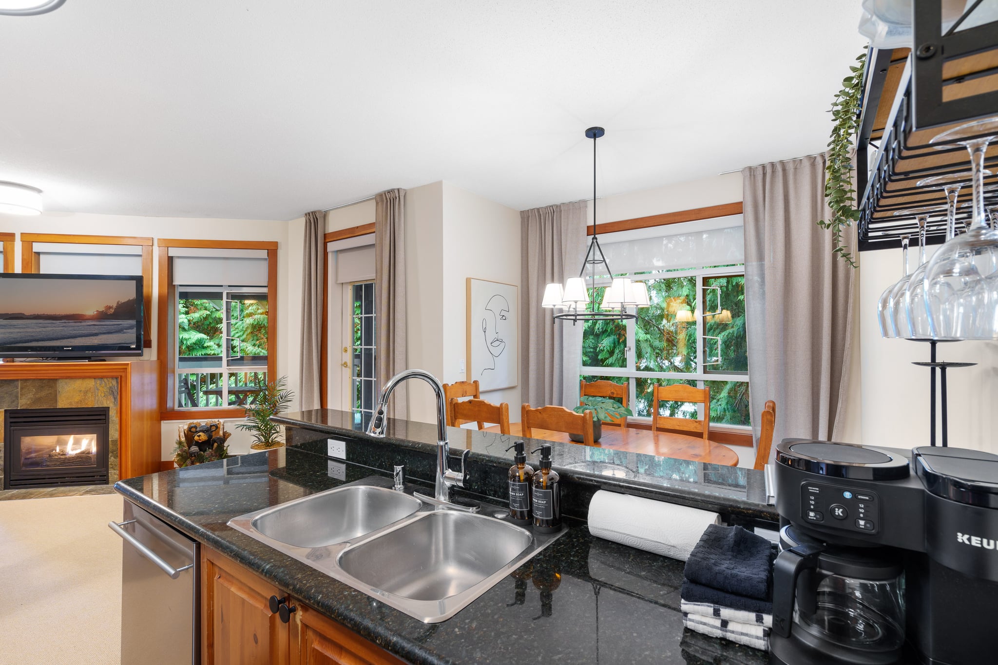 Rare 3-bedroom 3