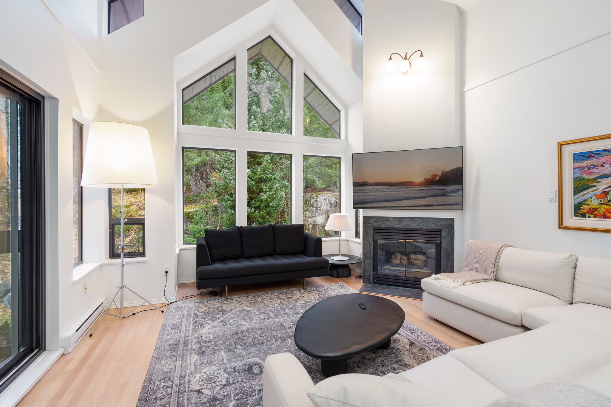 Luxury 6-Bedroom Blueberry interior 6