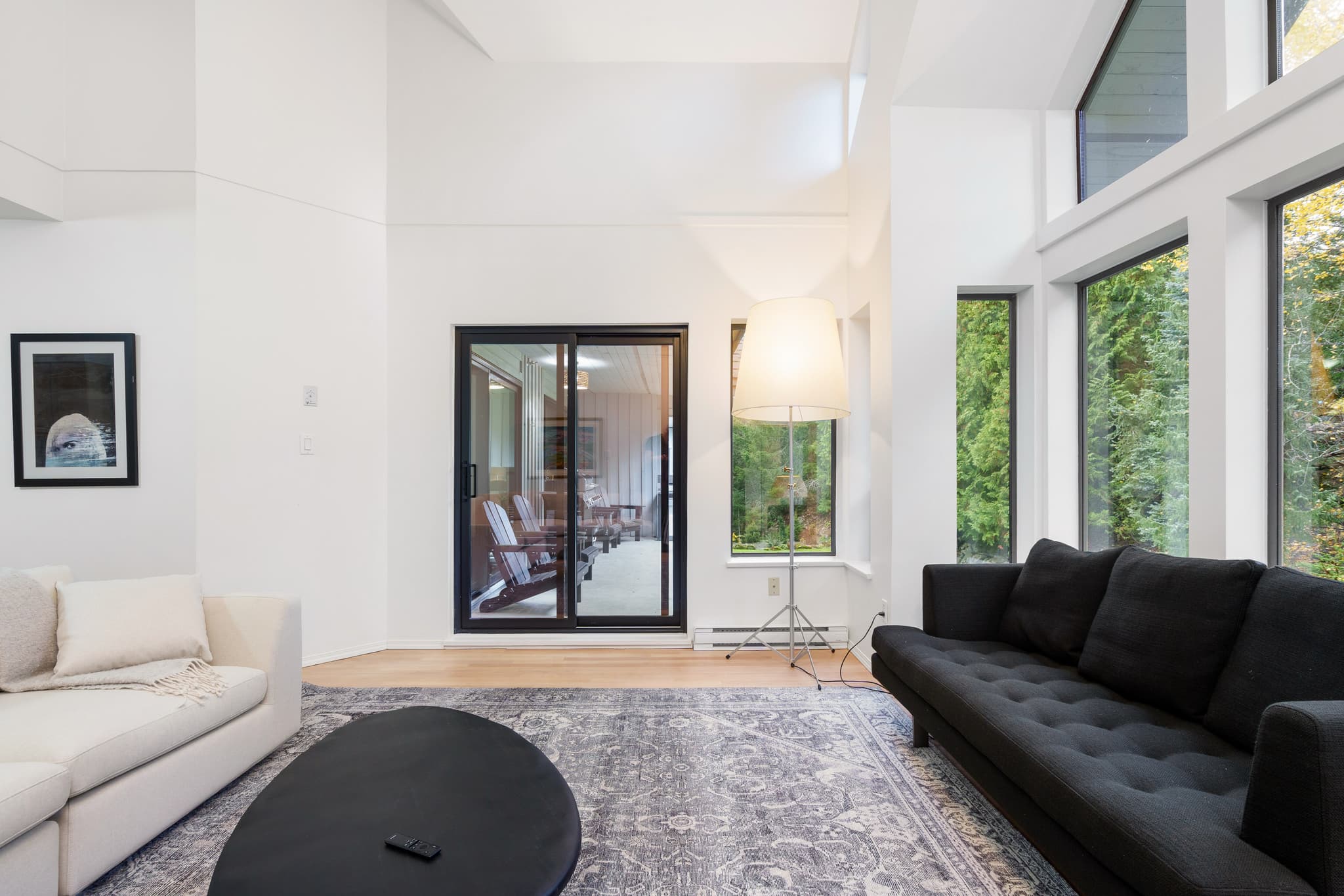 Luxury 6-Bedroom Blueberry interior 9