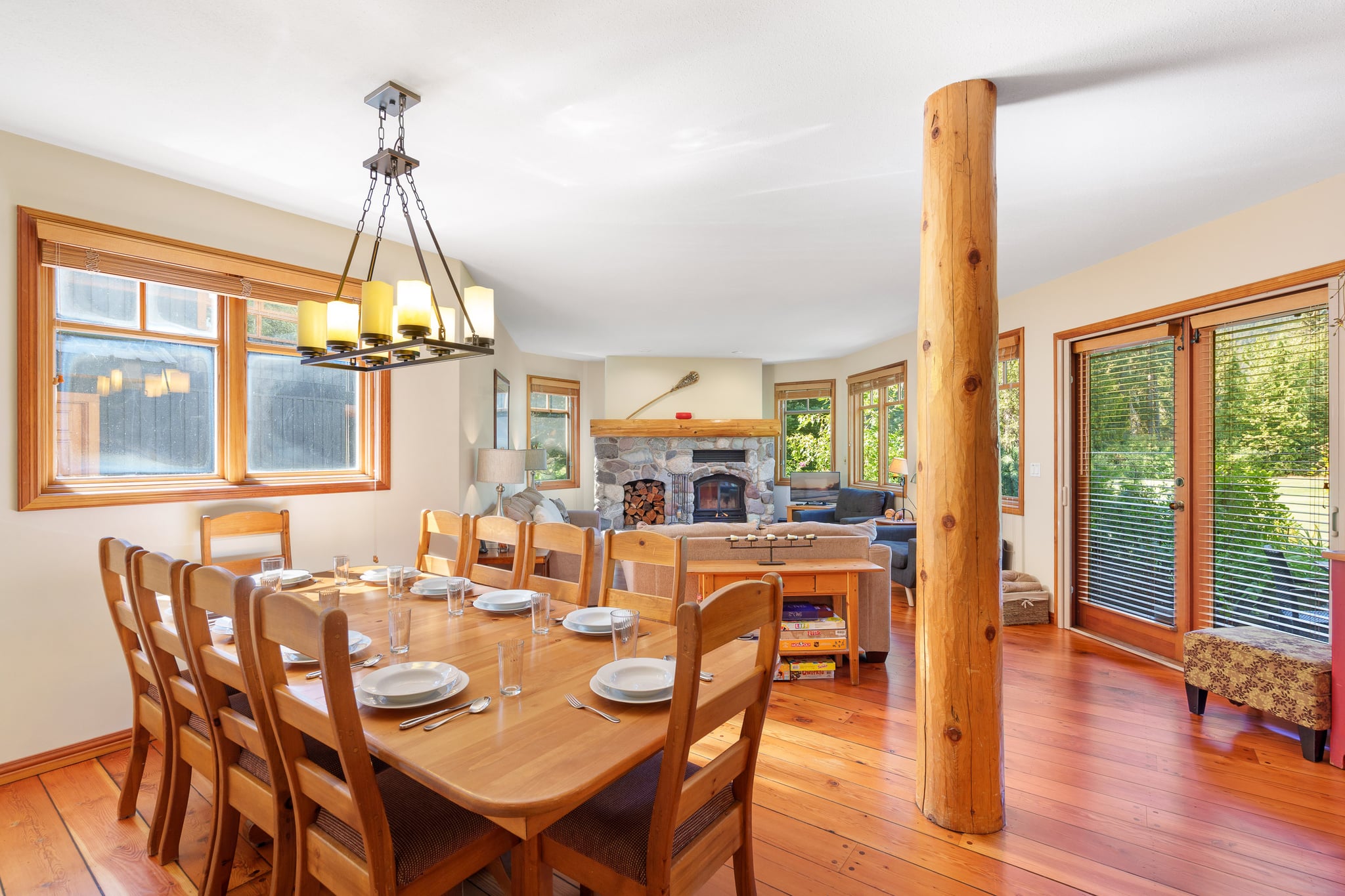Chef's kitchen and dining area