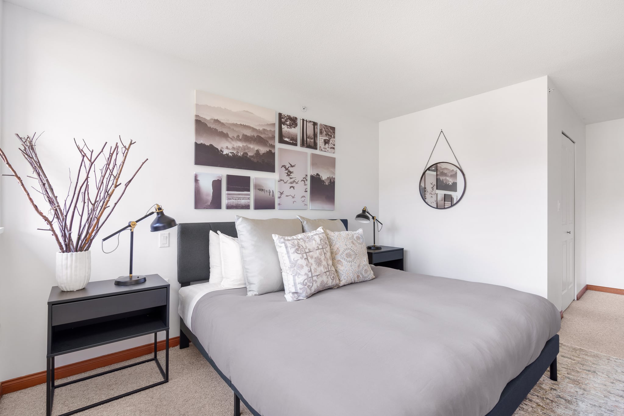 Cozy Lakefront Whistler Condo 3