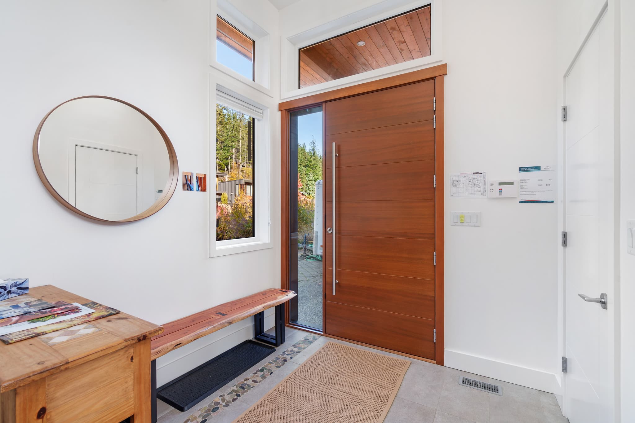 Squamish Retreat interior 35